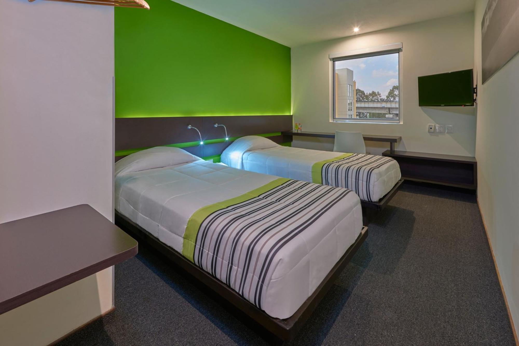 ซิตี้ เอ็กซ์เพรส จูเนียร์ ปูเอบลา ฟินซา Hotel ปวยบลา ภายนอก รูปภาพ