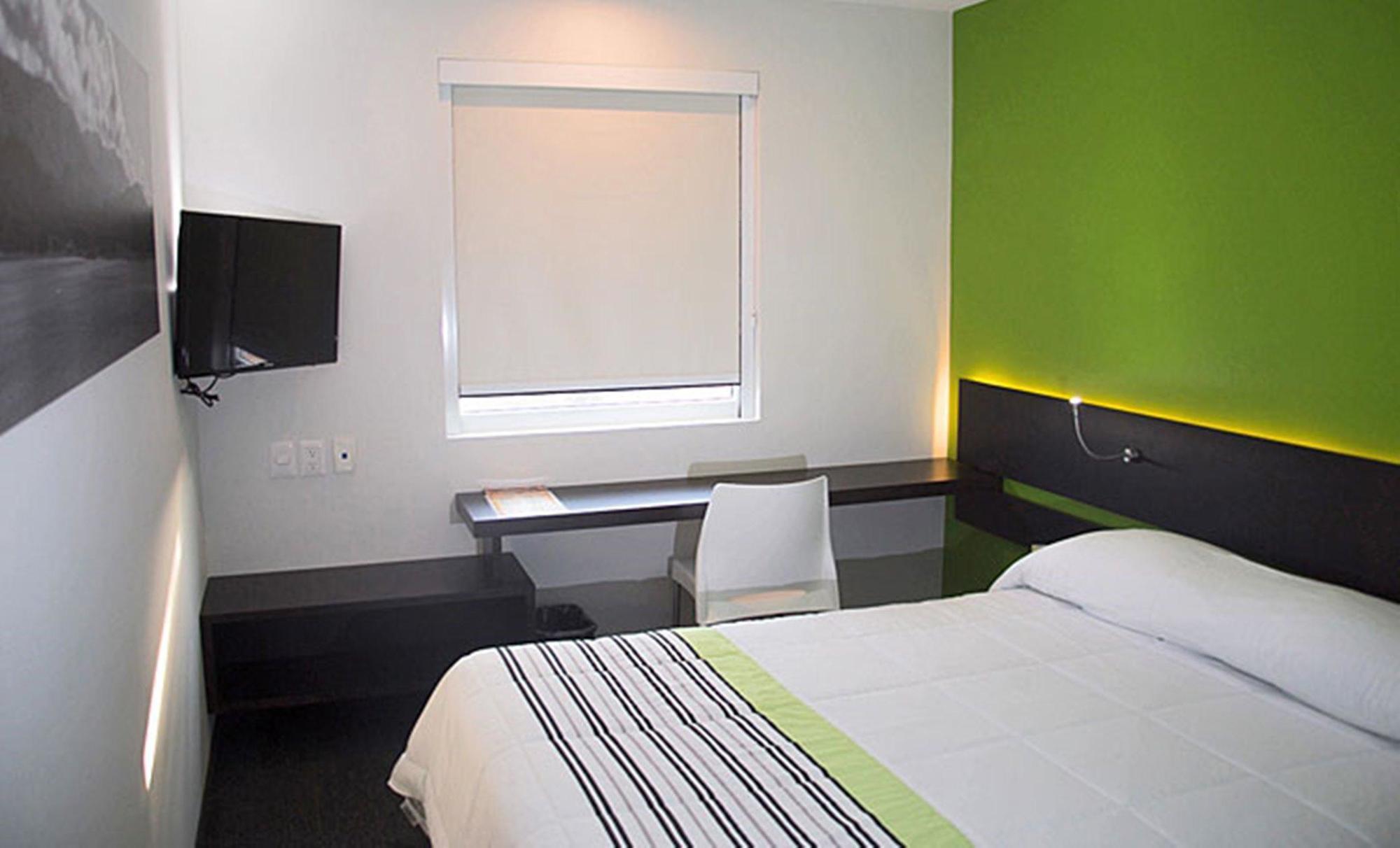ซิตี้ เอ็กซ์เพรส จูเนียร์ ปูเอบลา ฟินซา Hotel ปวยบลา ภายนอก รูปภาพ