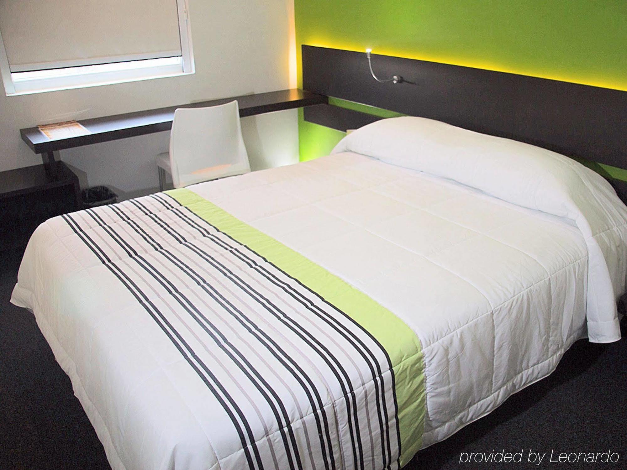 ซิตี้ เอ็กซ์เพรส จูเนียร์ ปูเอบลา ฟินซา Hotel ปวยบลา ภายนอก รูปภาพ